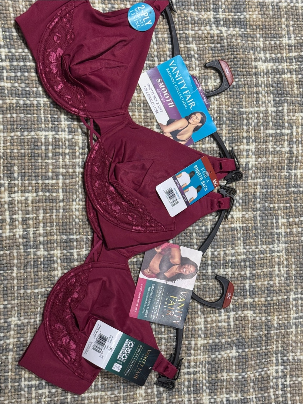 Vanity Fair Burgundy Lace-Accent Smooth Back Bra